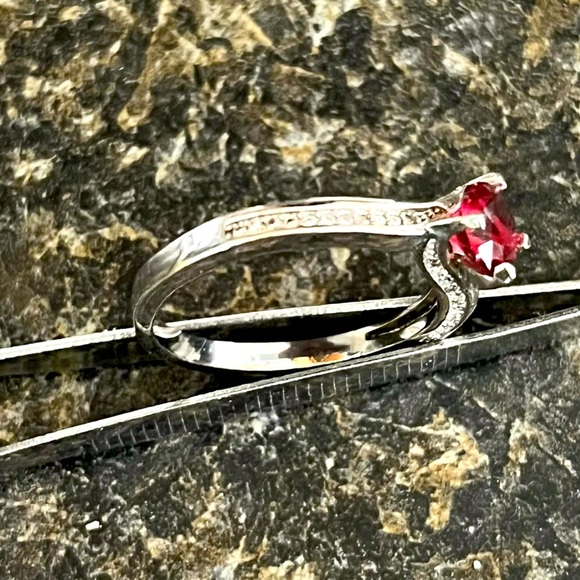 Red Lab Created Ruby Ring - Picture 4 of 5